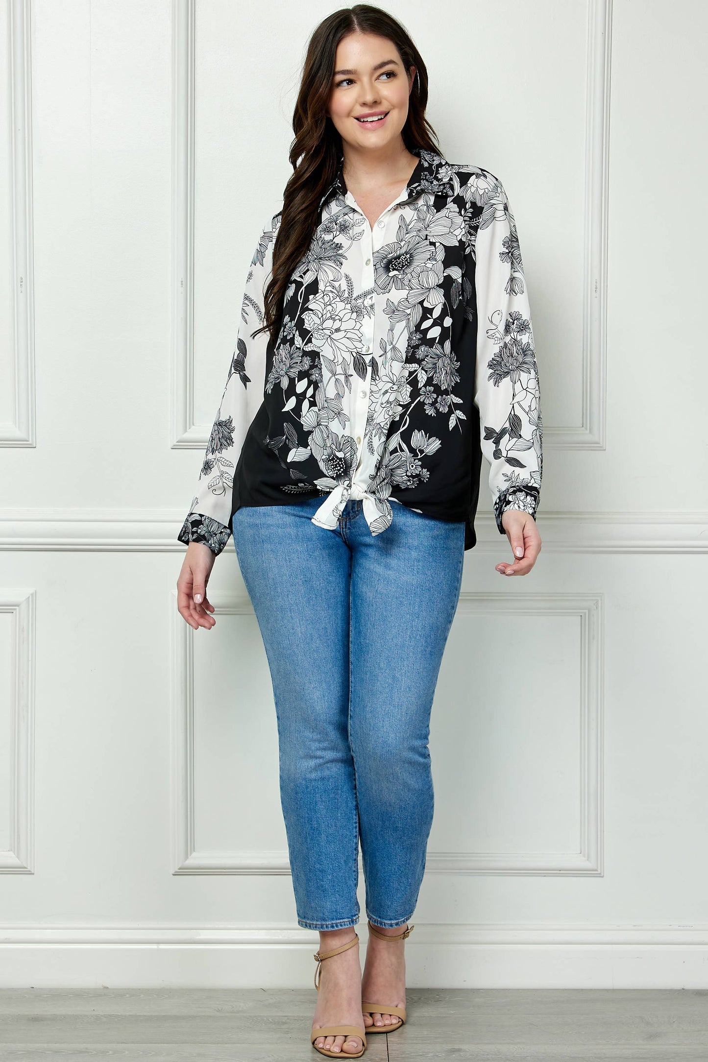 PLUS SIZE LONG SLEEVE COLLAR TIE FRONT SHIRT