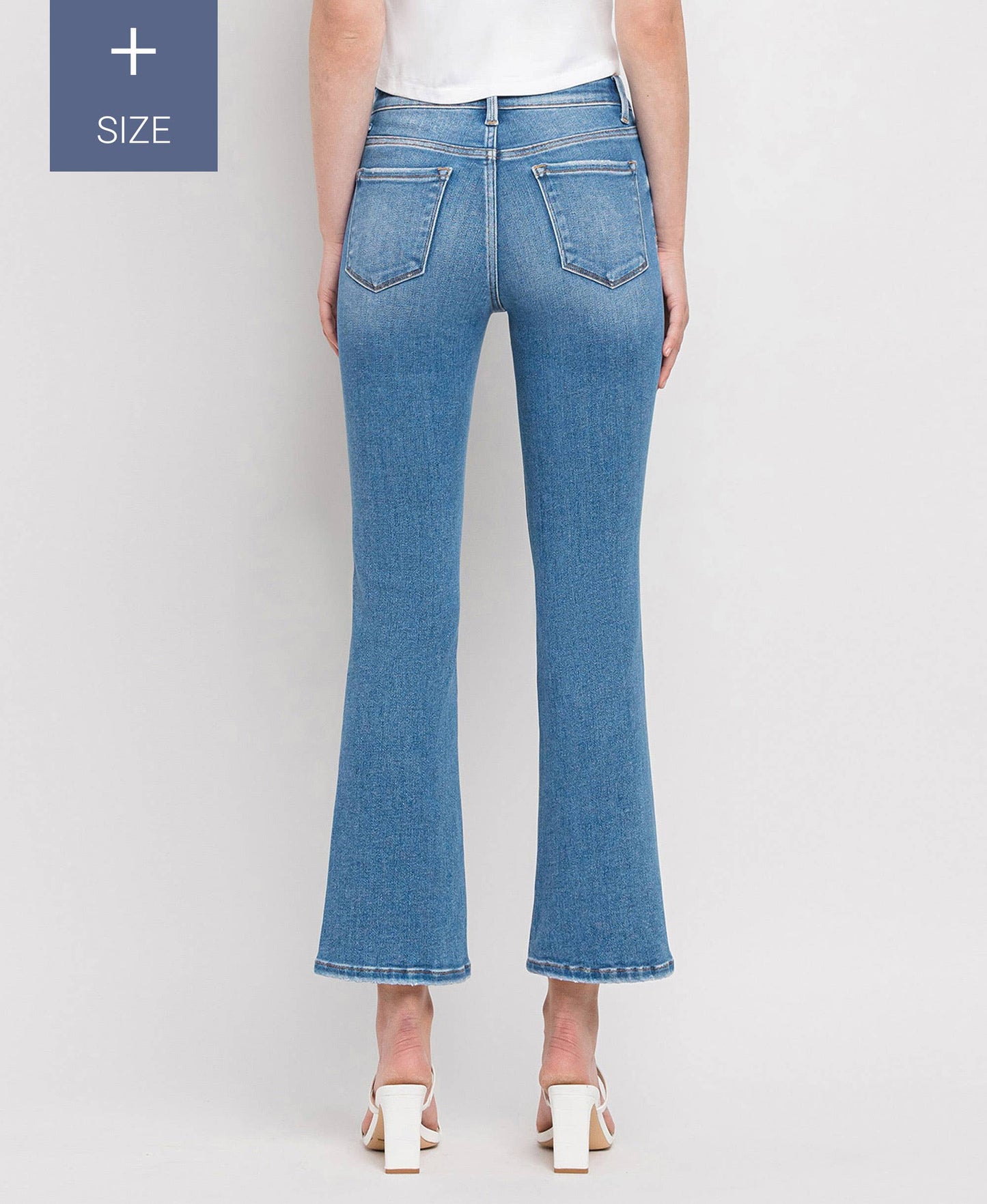 PLUS SIZE TUMMY CONTROL MID RISE CROP FLARE JEANS LV1357-P