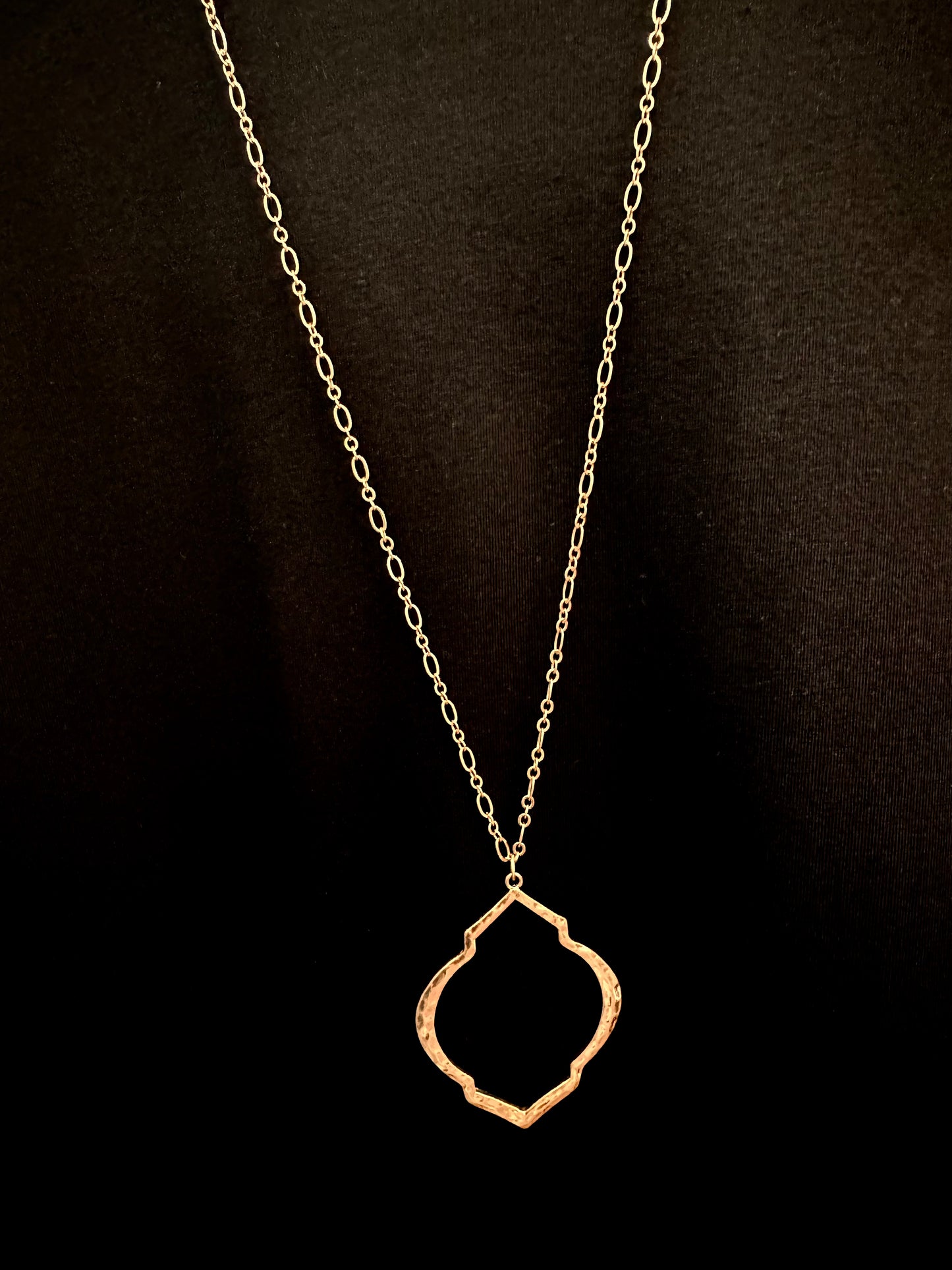 Open Hexagonalefoil Necklace