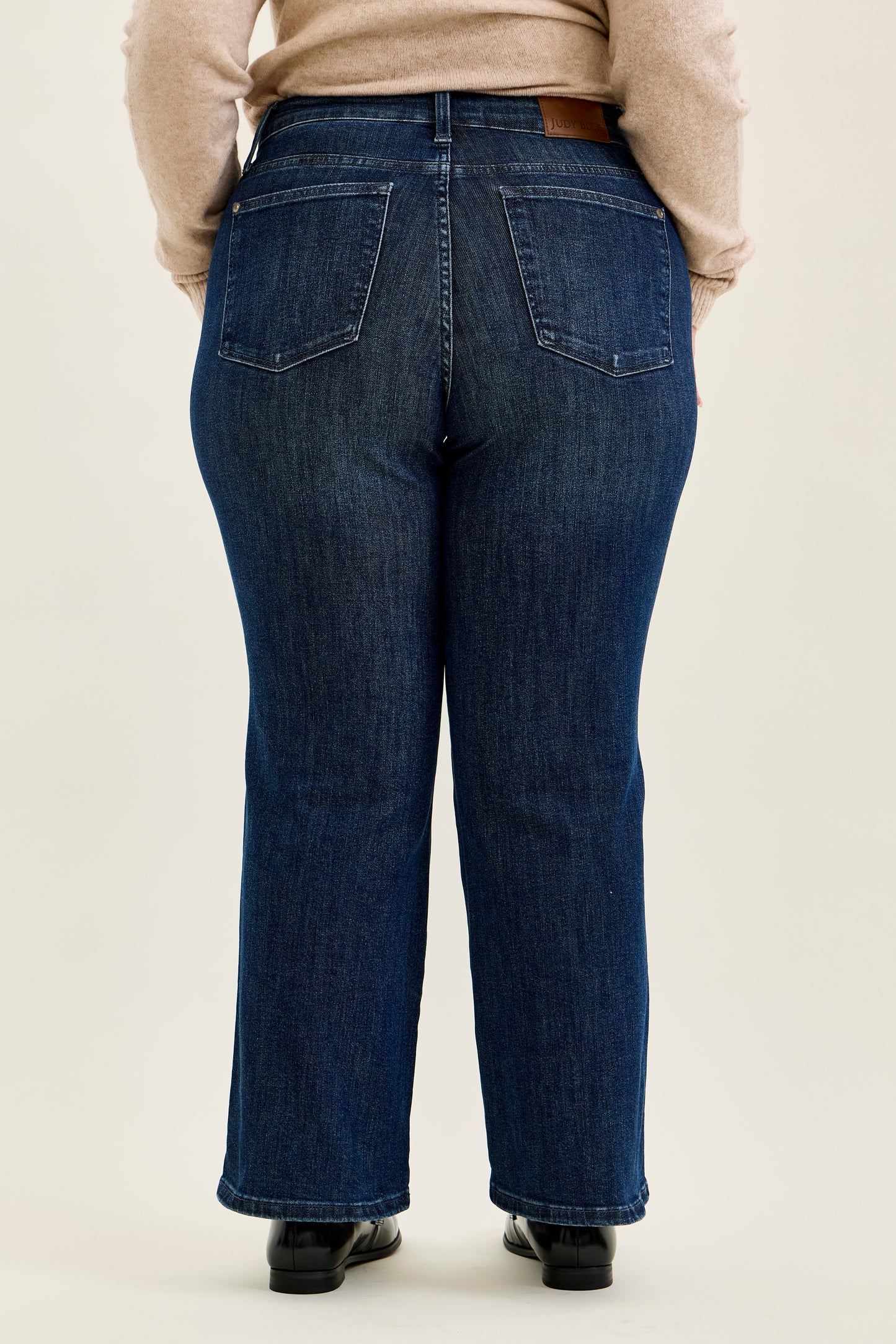 Judy Blue Petite Jeans Straight FIt