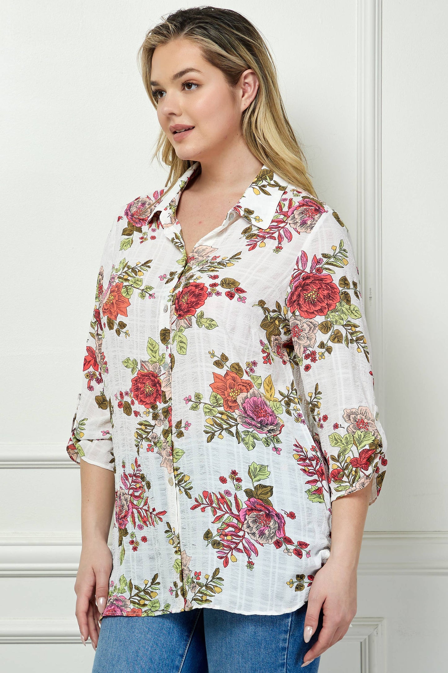 PLUS SIZE BUTTON DOWN BLOUSE