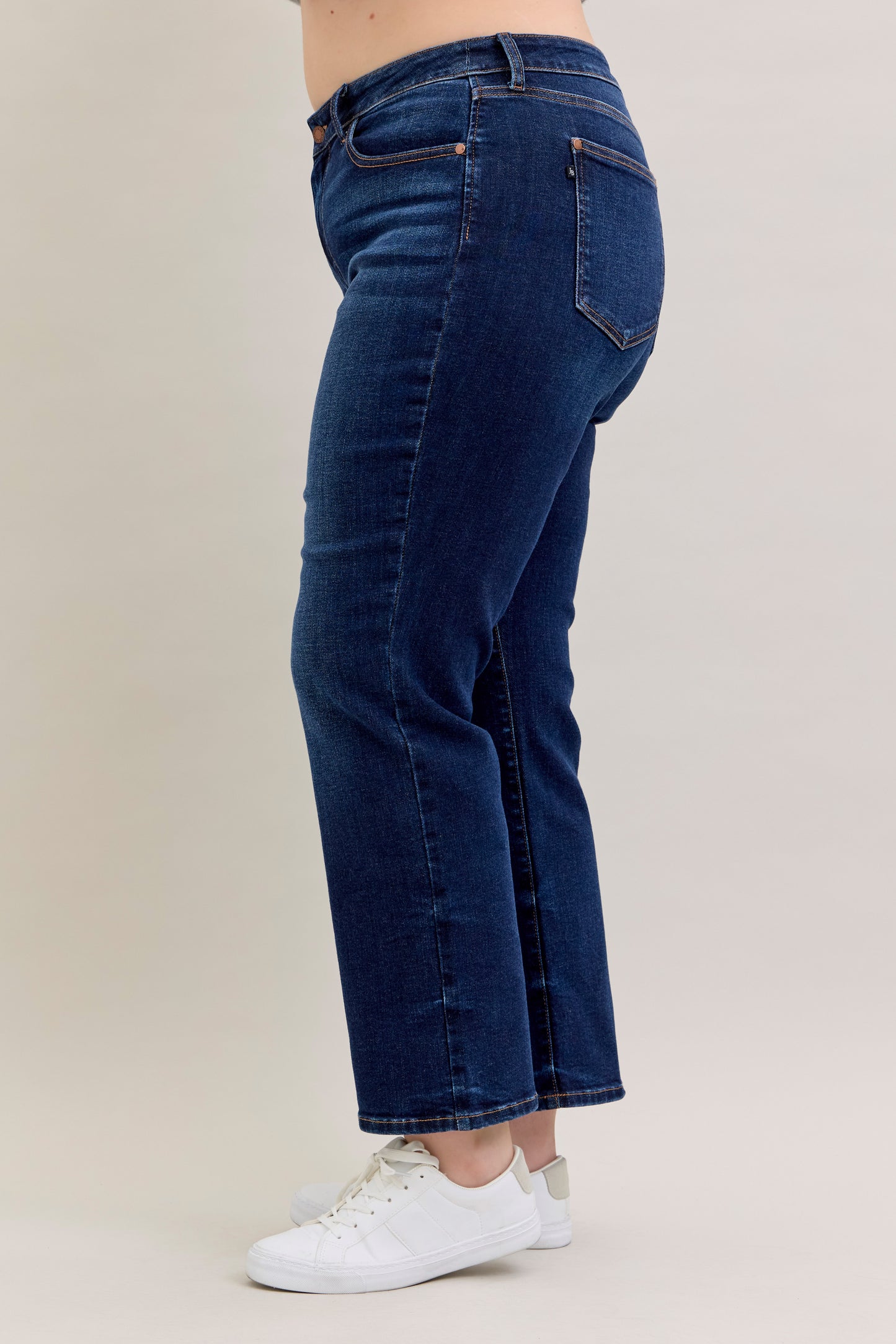 Judy Blue Jeans Straight Fit Short Length