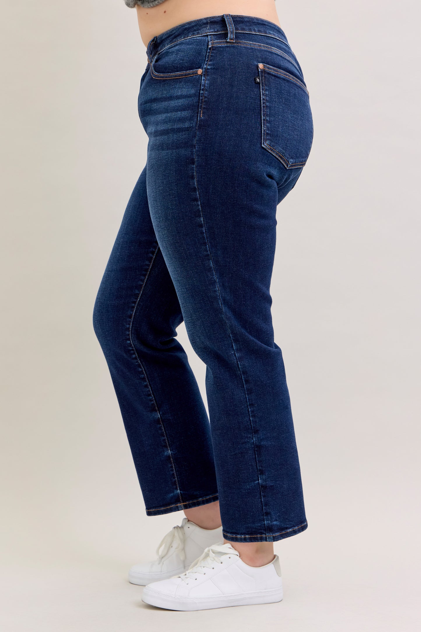 Judy Blue Jeans Straight Fit Short Length