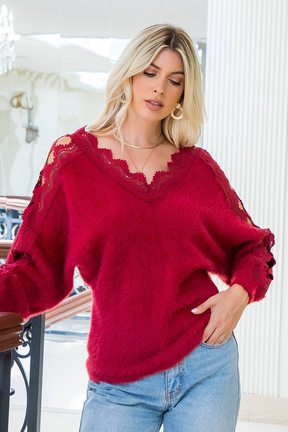 SW207PL LACE V-NECK SWEATER