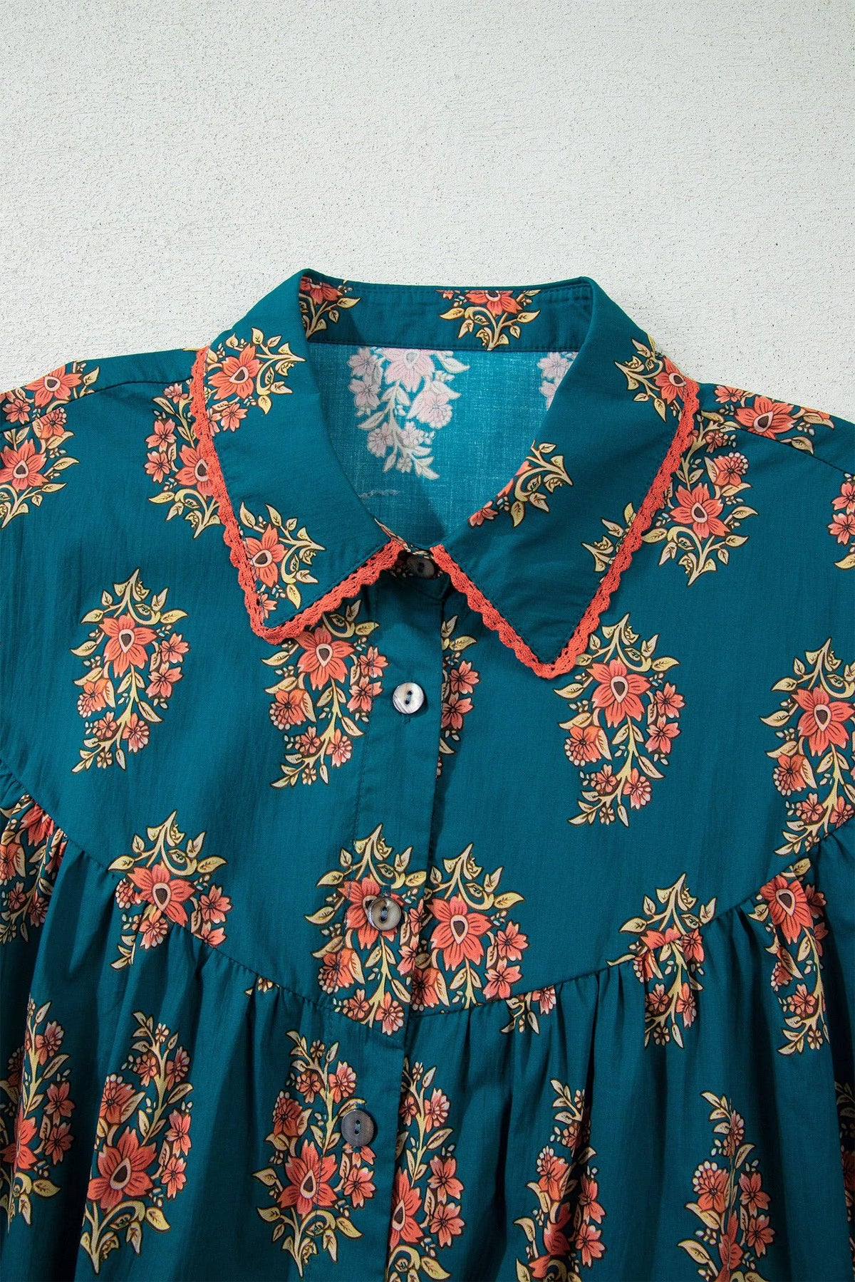 LALA LOO Plus Size Floral Lace Trim Buttoned Shirt