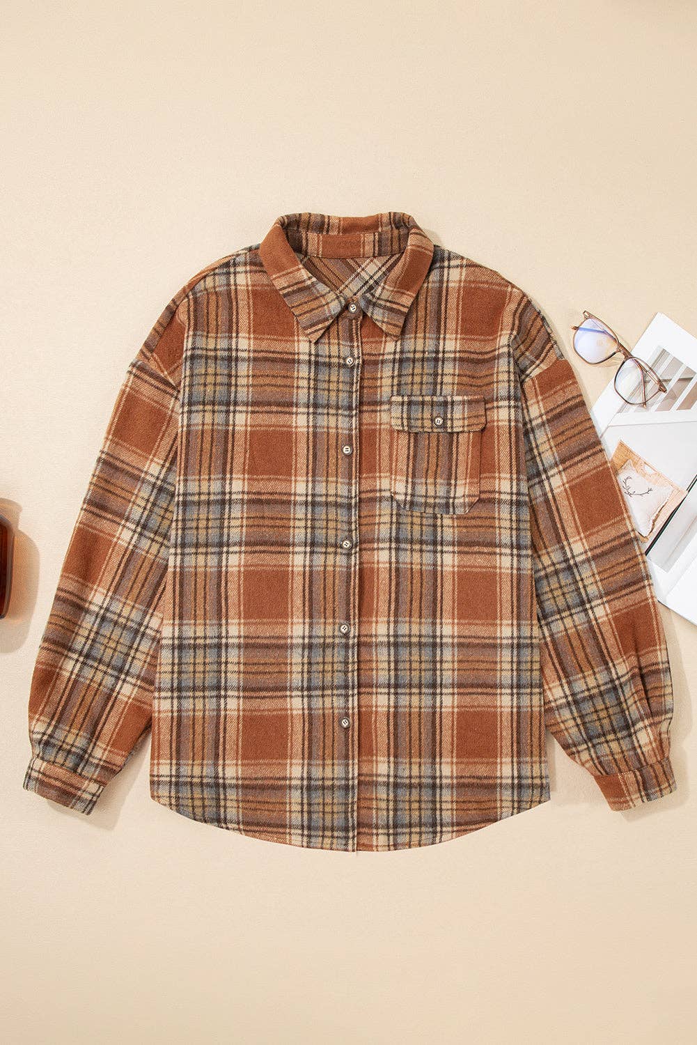 Plus Size Plaid Flap Pocket Buttoned Shacket