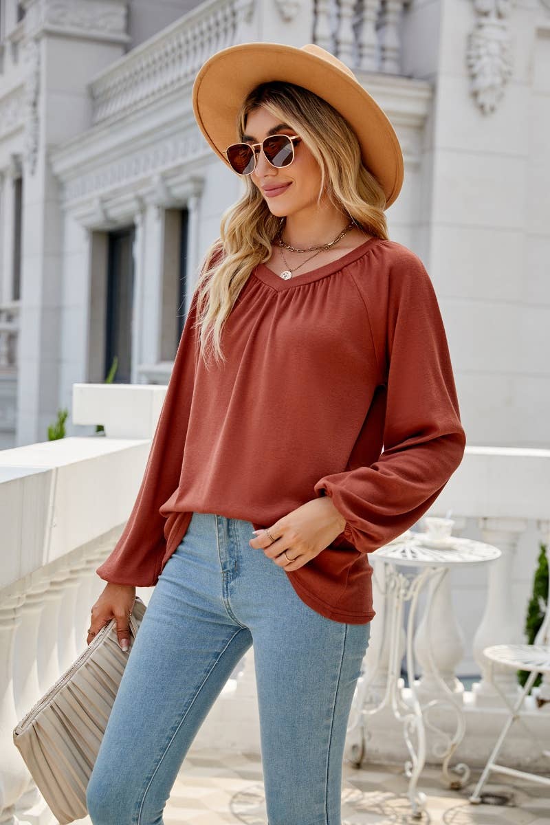 CWTBLL2858_LOOSE PLEATED V-NECK LONG SLEEVE TOP