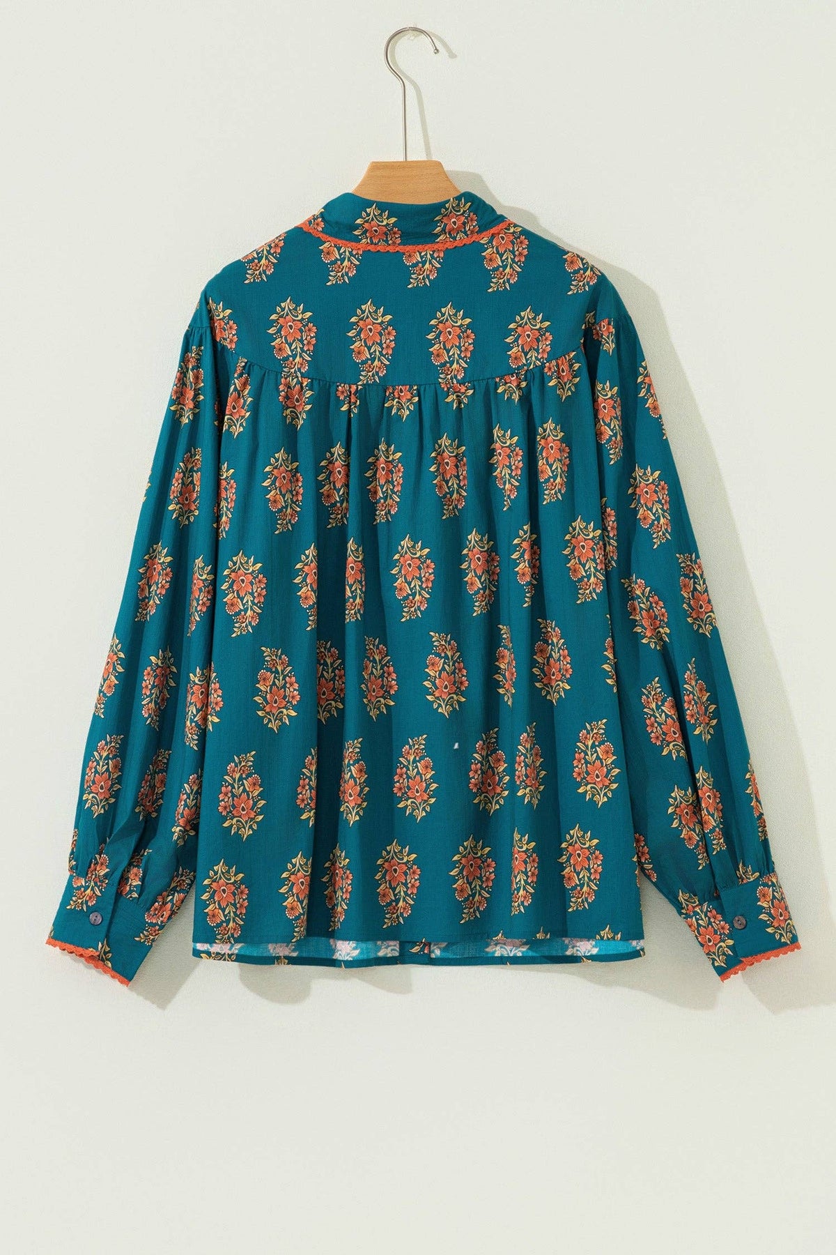 LALA LOO Plus Size Floral Lace Trim Buttoned Shirt