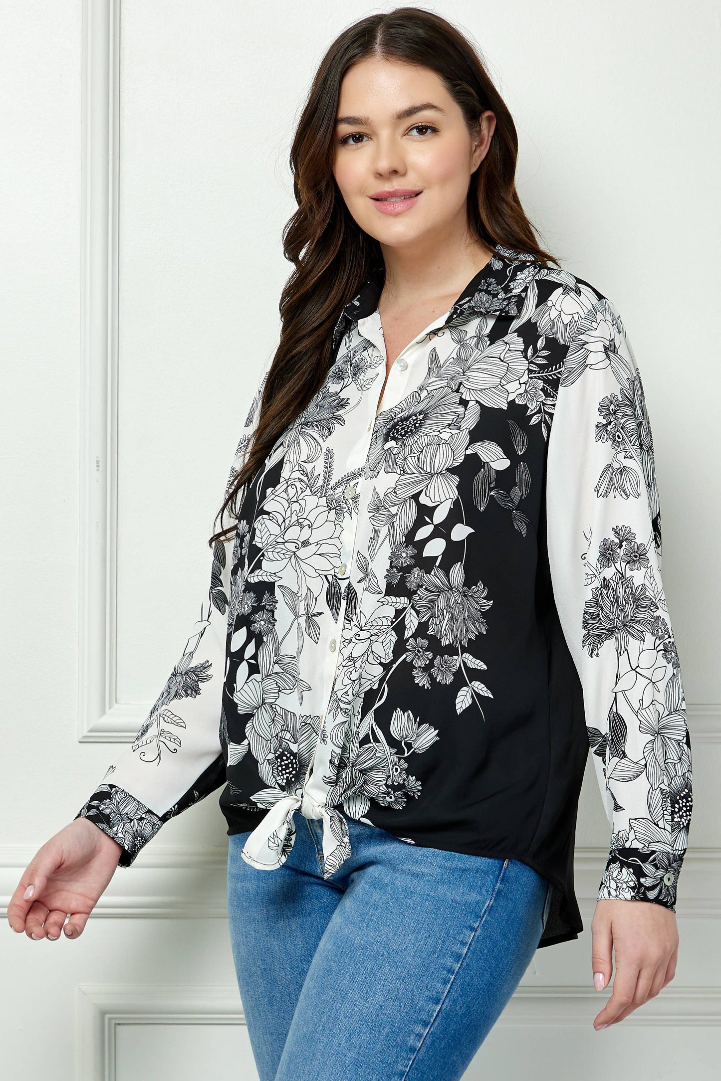 PLUS SIZE LONG SLEEVE  COLLAR TIE  FRONT SHIRT