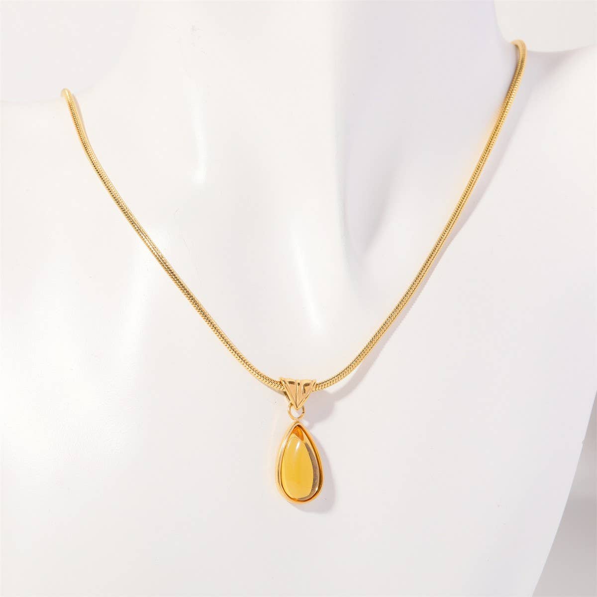 Fashionable water drop blue ocean necklace_CWMM5582