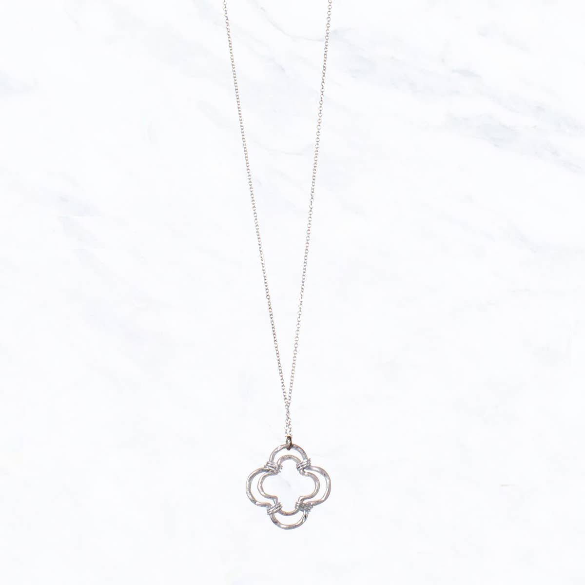 Simple Chain with Pendant