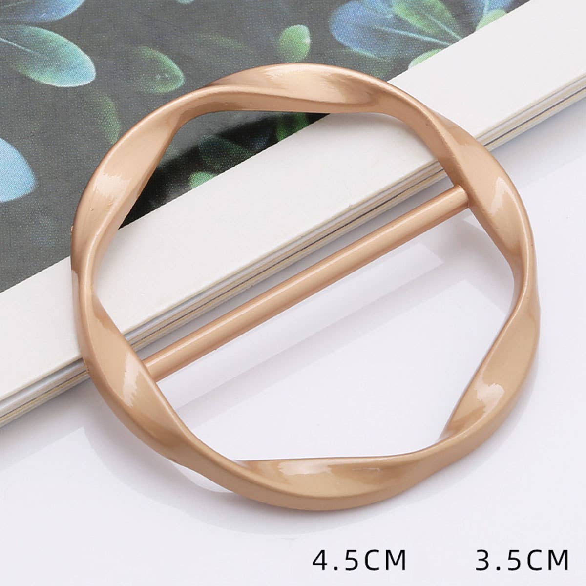 METAL RING SIMPLE SCARF RING WITH NO UPKEEP_CWMM2162