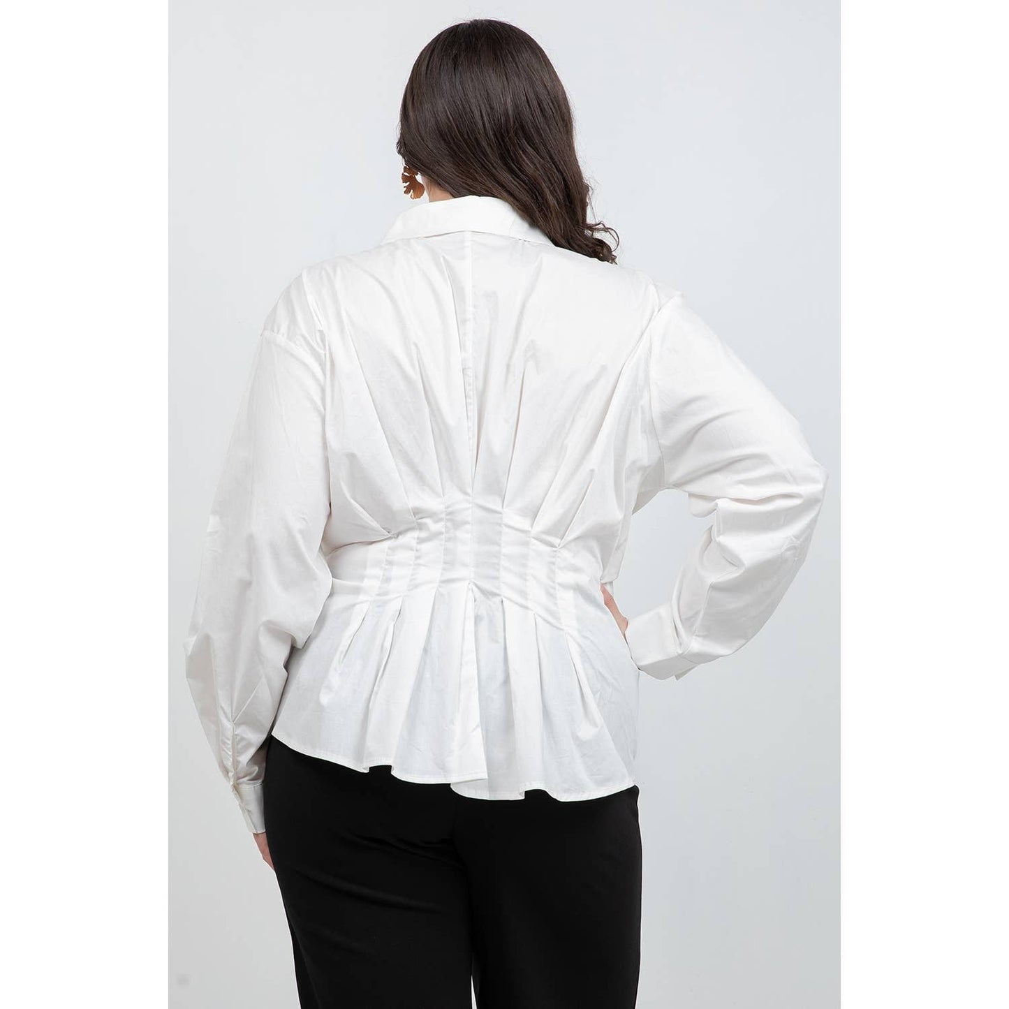 PLUS SIZE COLLARED BUTTON DOWN LONG SLEEVE PLEATED DETAIL SH