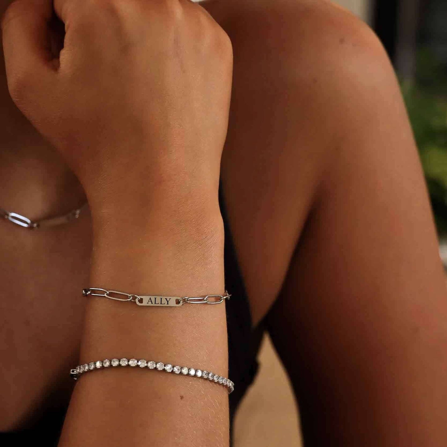 Stainless Steel Engravable Paperclip Bar Bracelet