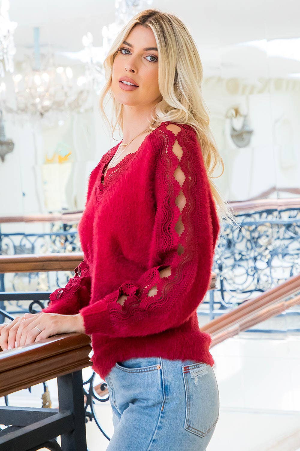 SW207PL LACE V-NECK SWEATER