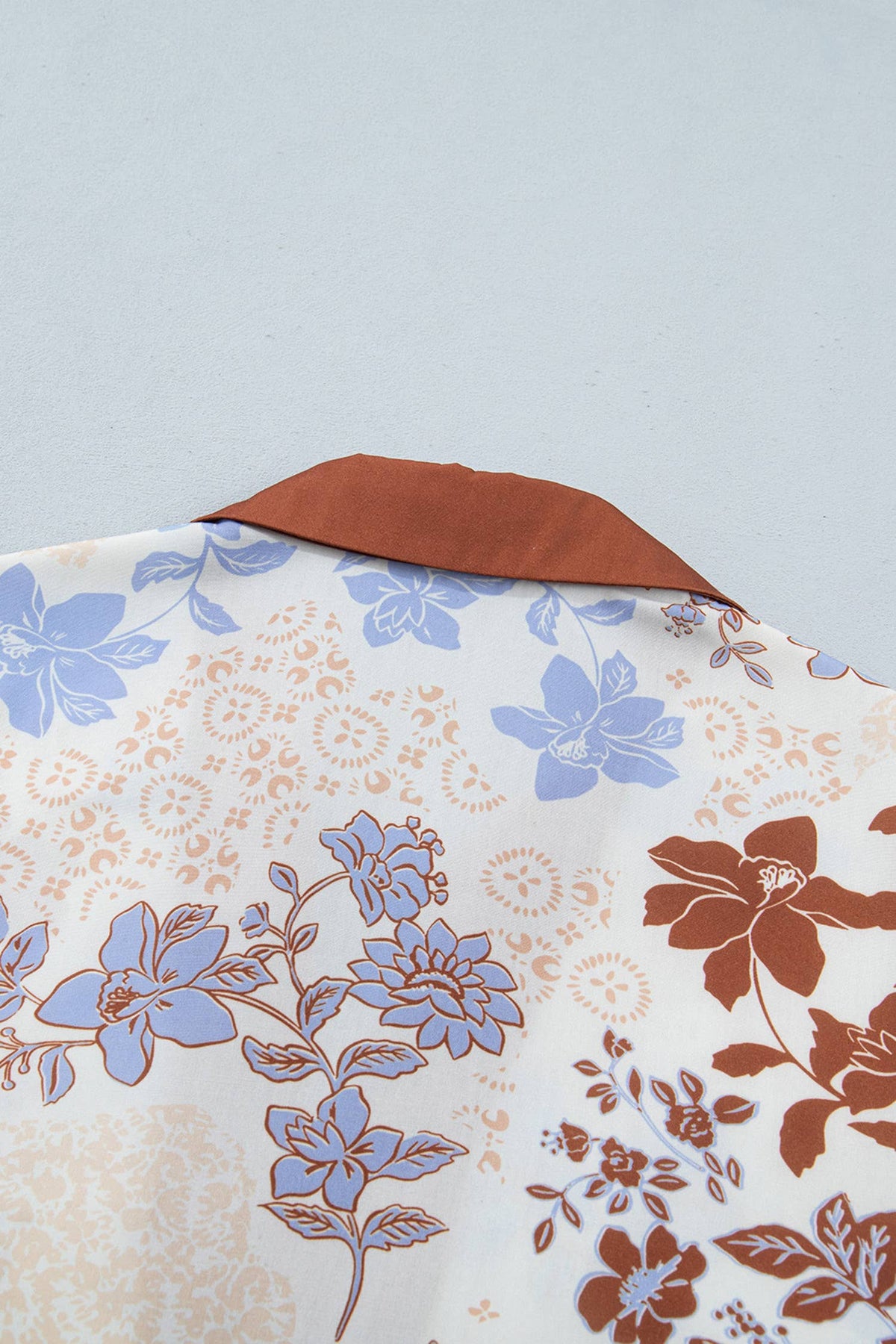 66 Plus Size Floral Print Colorblock V Neck Blouse (S-4X)
