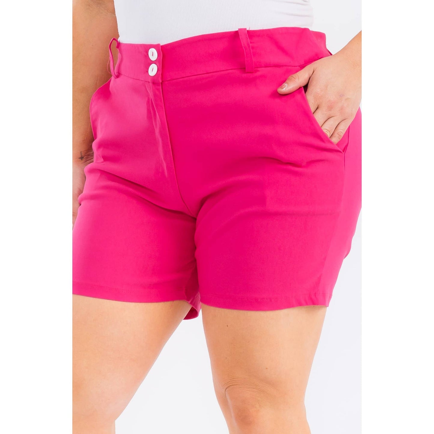 PLUS SIZE 2 BUTTON POCKET SHORTS