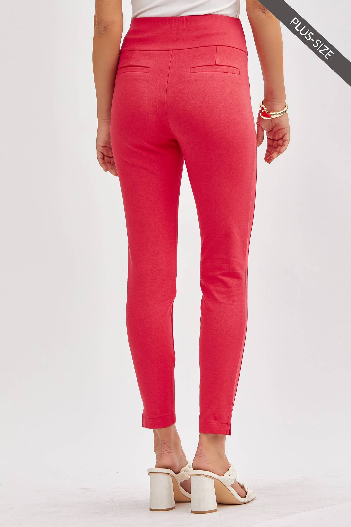 PLUS SIZE Magic High Waisted 28" Skinny Pants