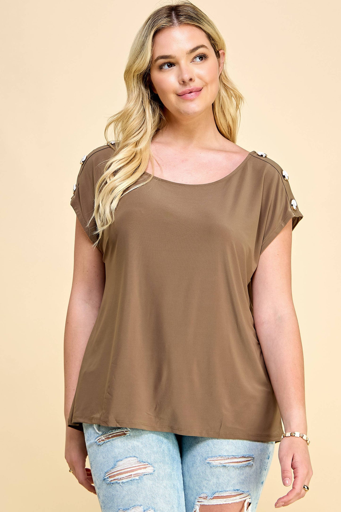 PLUS SIZE SHORSLEEVE TOP WITH BUTTONS SHOULDERS