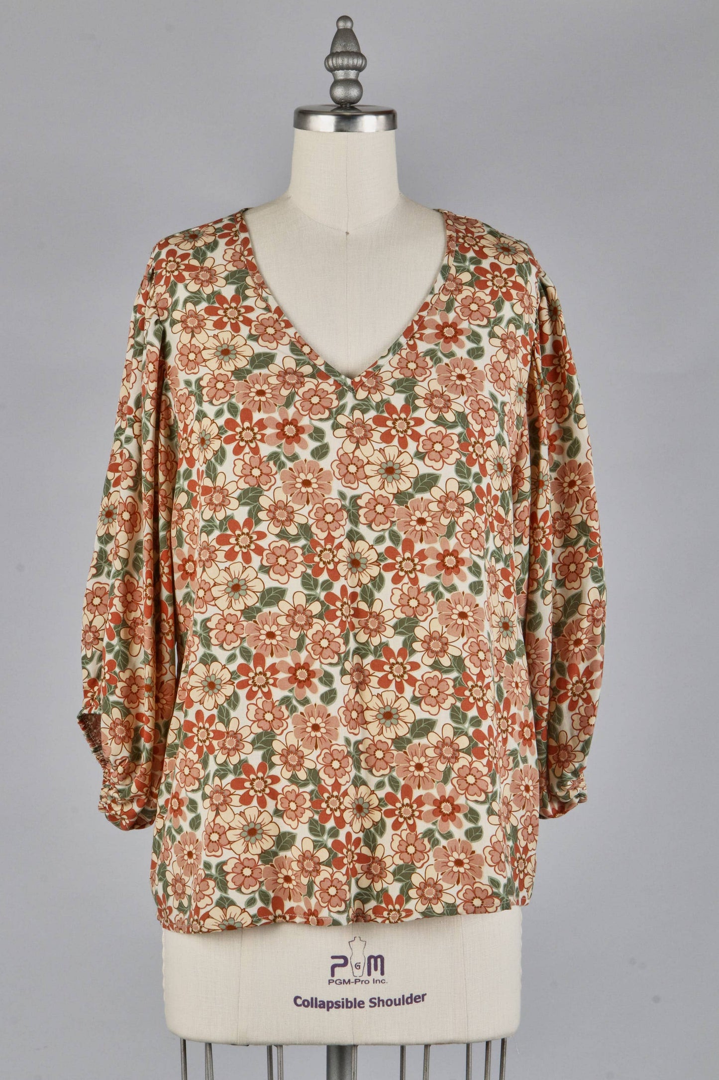 Woven floral top 7068-PLUS