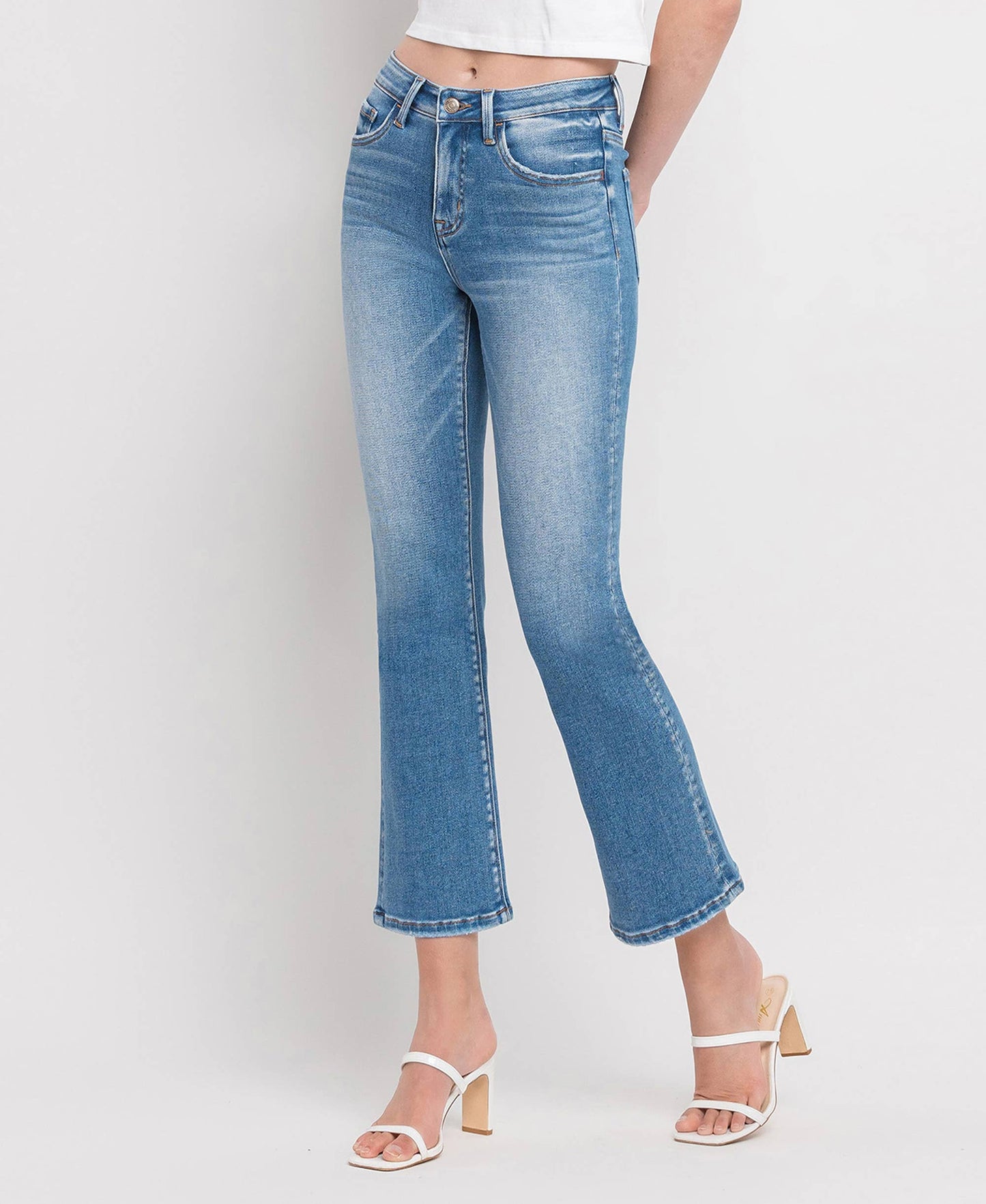 TUMMY CONTROL MID RISE CROP FLARE JEANS LV1357