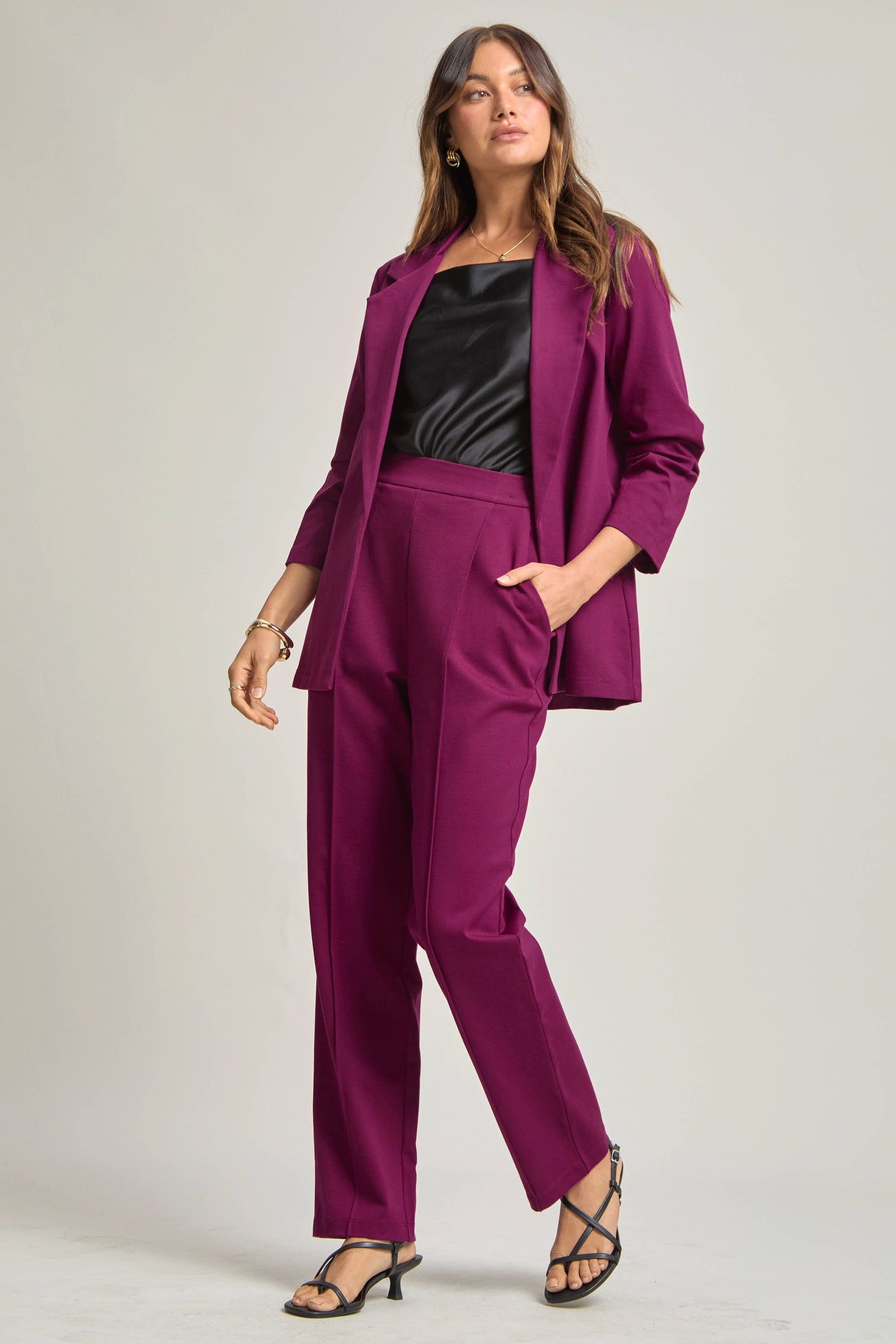 PLUS SIZE Magic 3/4 Sleeve Blazer