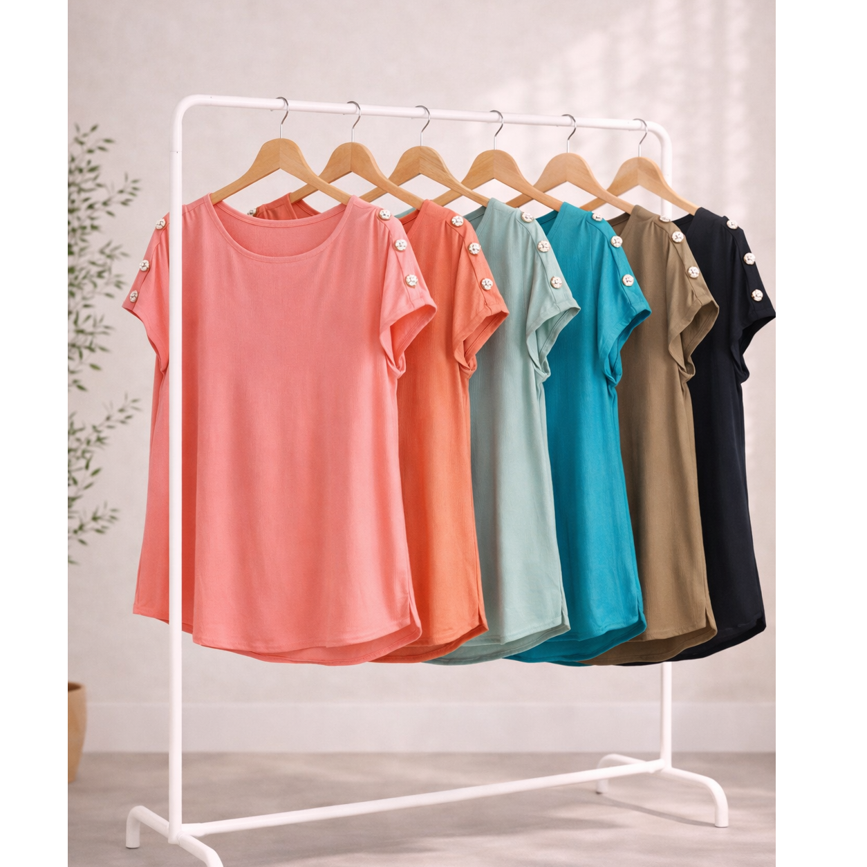 PLUS SIZE SHORSLEEVE TOP WITH BUTTONS SHOULDERS