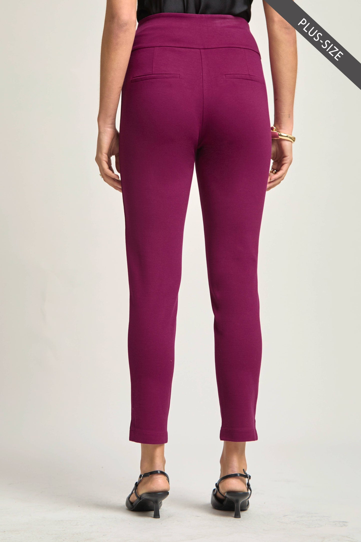 PLUS SIZE Magic High Waisted 28" Skinny Pants