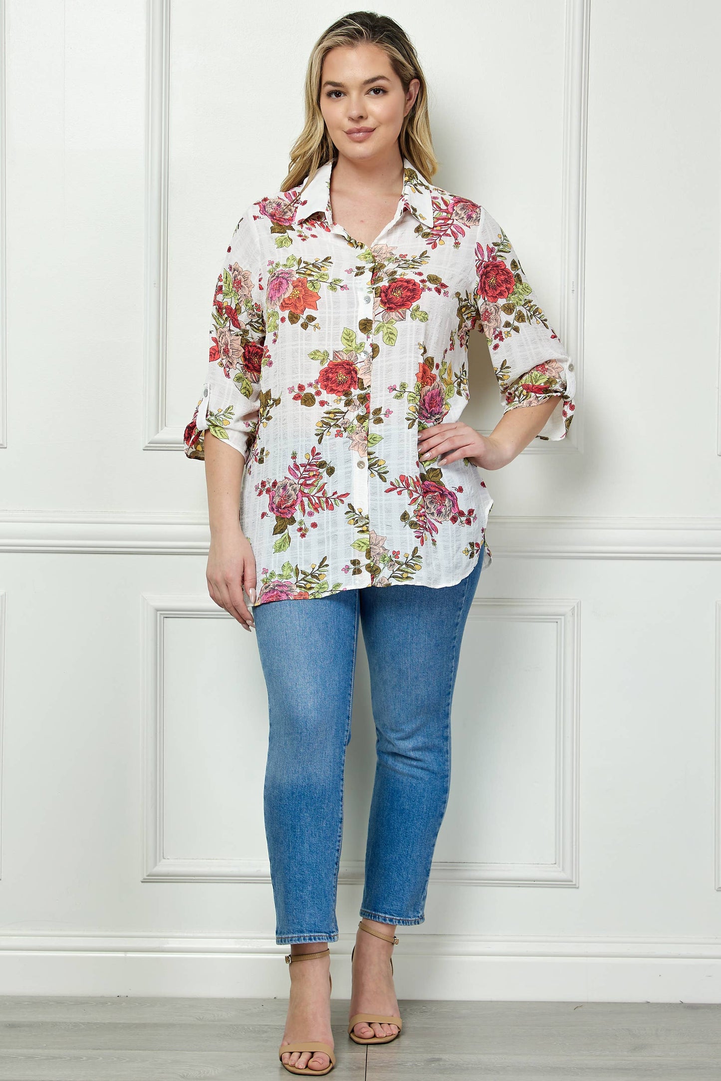 PLUS SIZE BUTTON DOWN BLOUSE