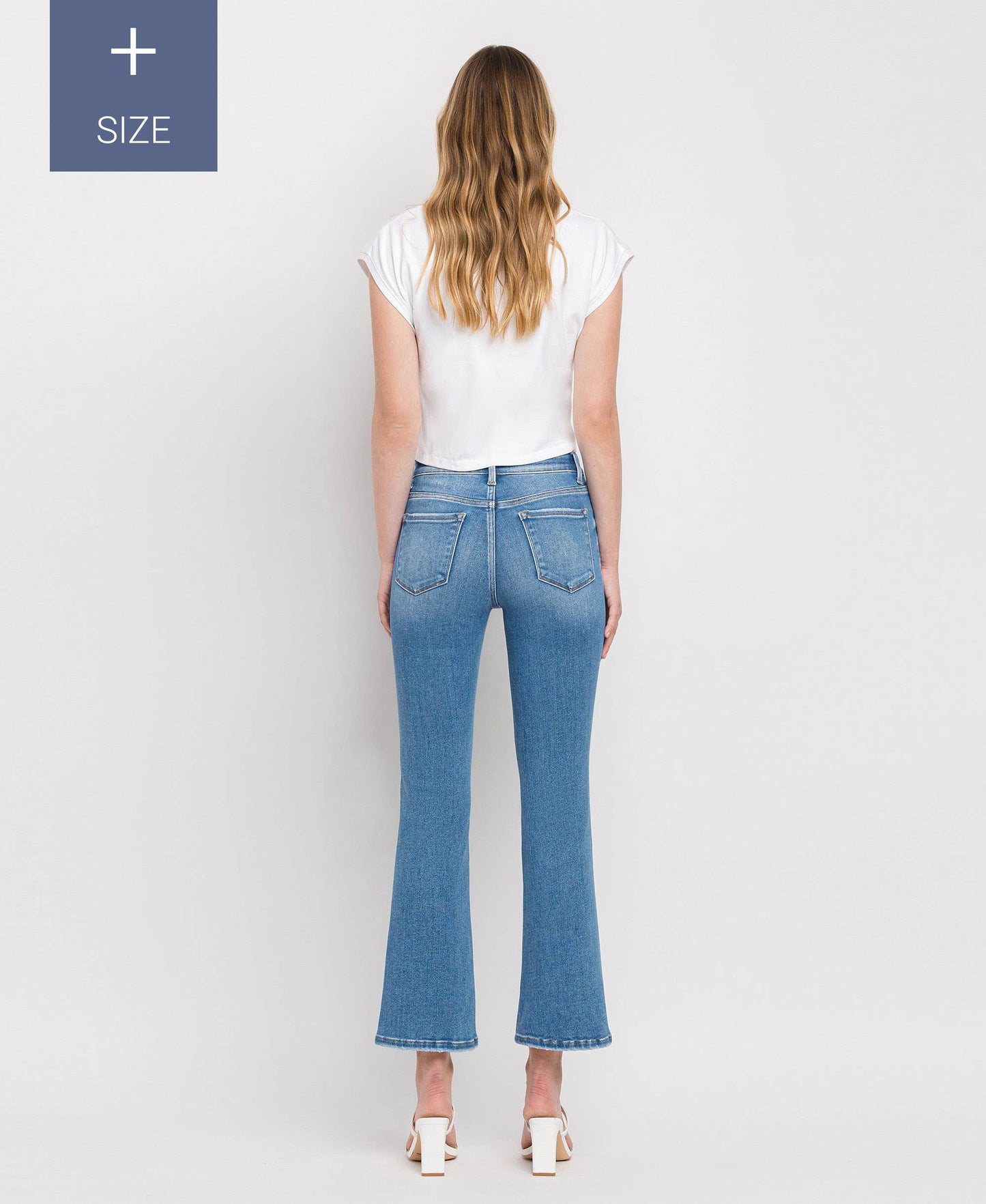 PLUS SIZE TUMMY CONTROL MID RISE CROP FLARE JEANS LV1357-P