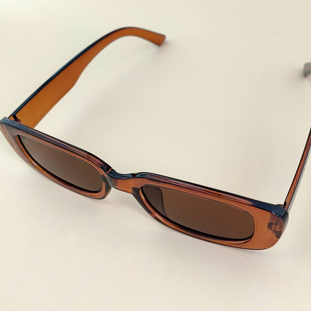 Trendy Small Square Sunglasses for Women, UV400_CWASG0071