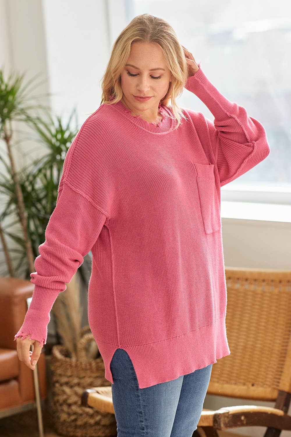 Plus Pullover Crew Neck Distressed Tunic Sweater-PSW4888