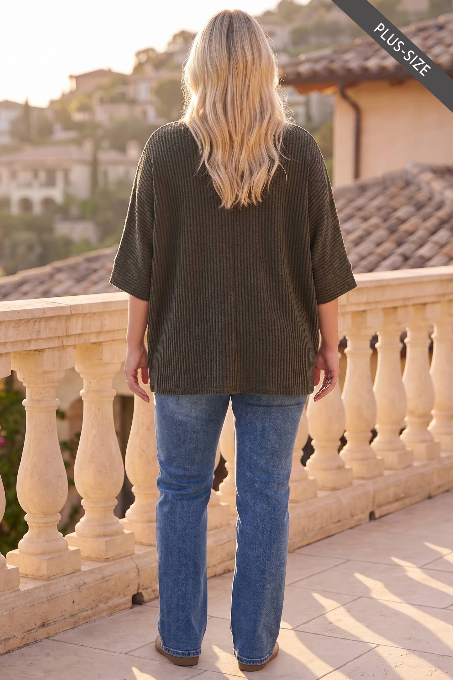 PLUS SIZE Oversized Curly Rib Top