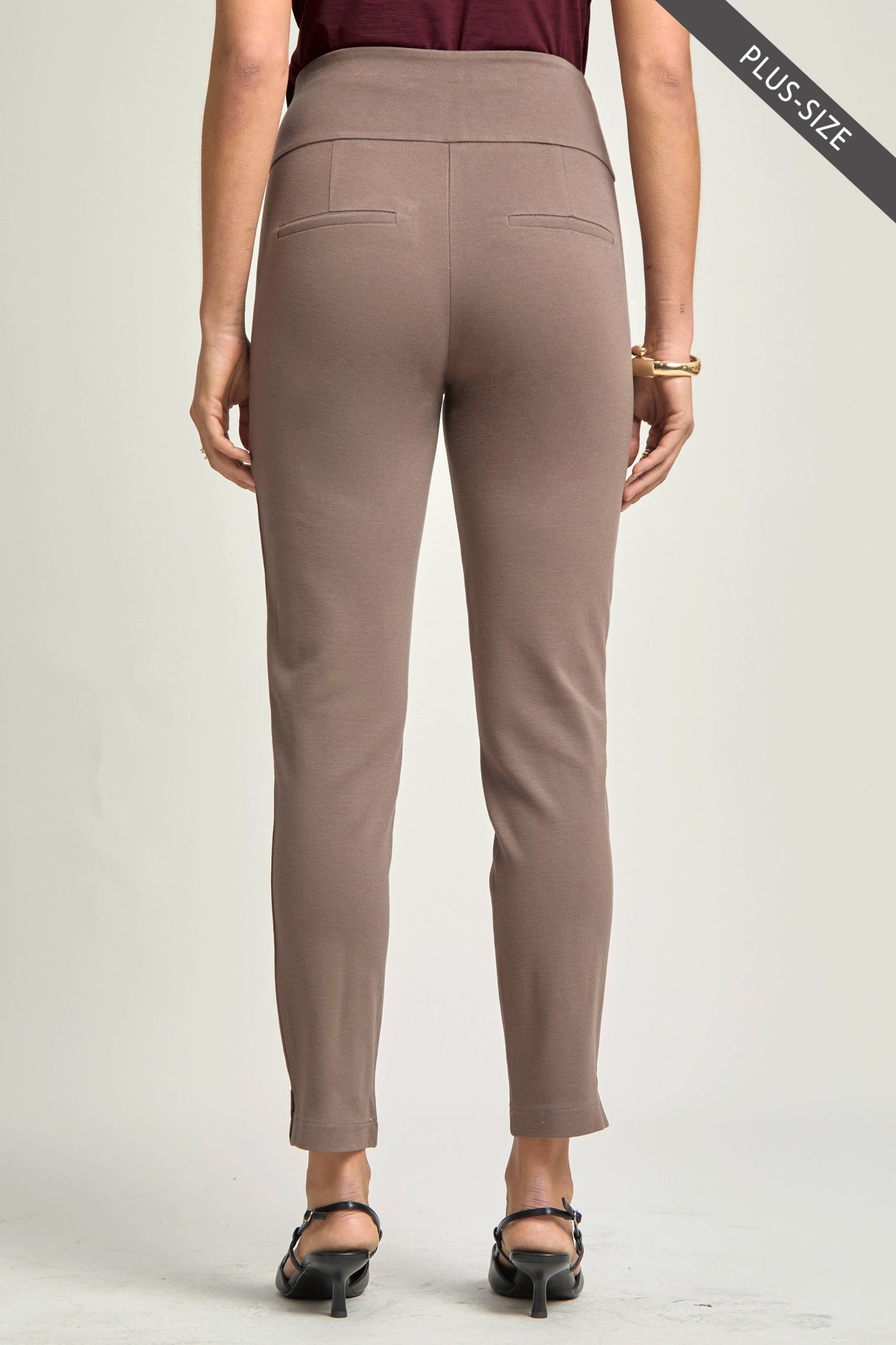 PLUS SIZE Magic High Waisted 28" Skinny Pants