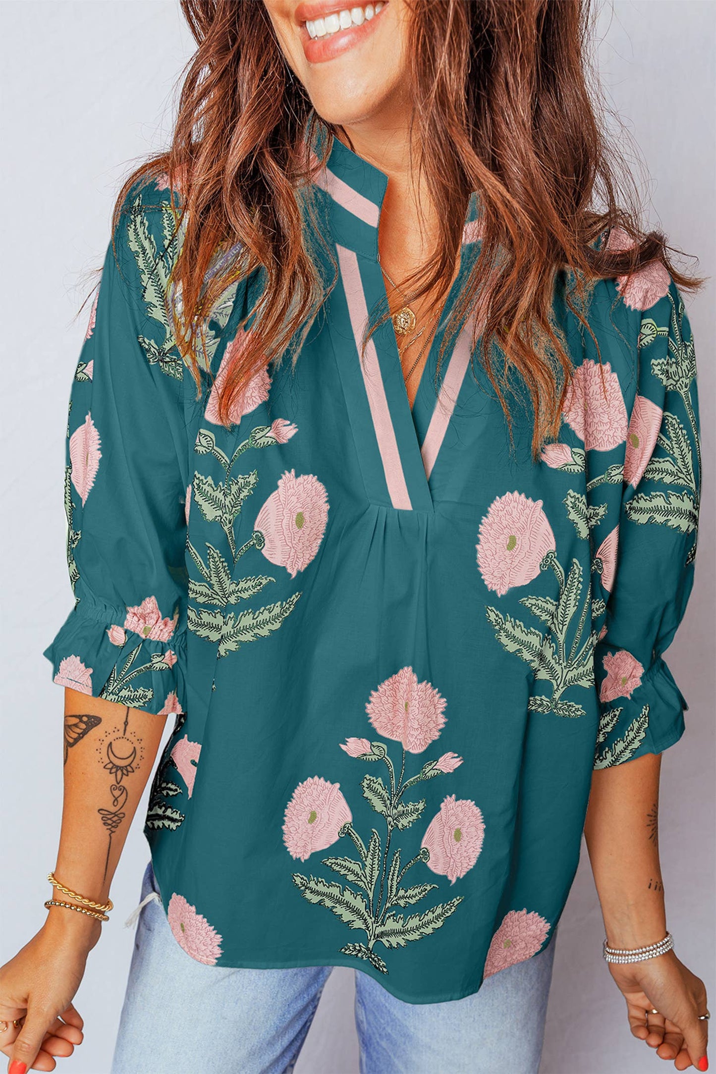 Plus Size Wild Flower Print V Neck 3/4 Sleeve Blouse (S-4X)