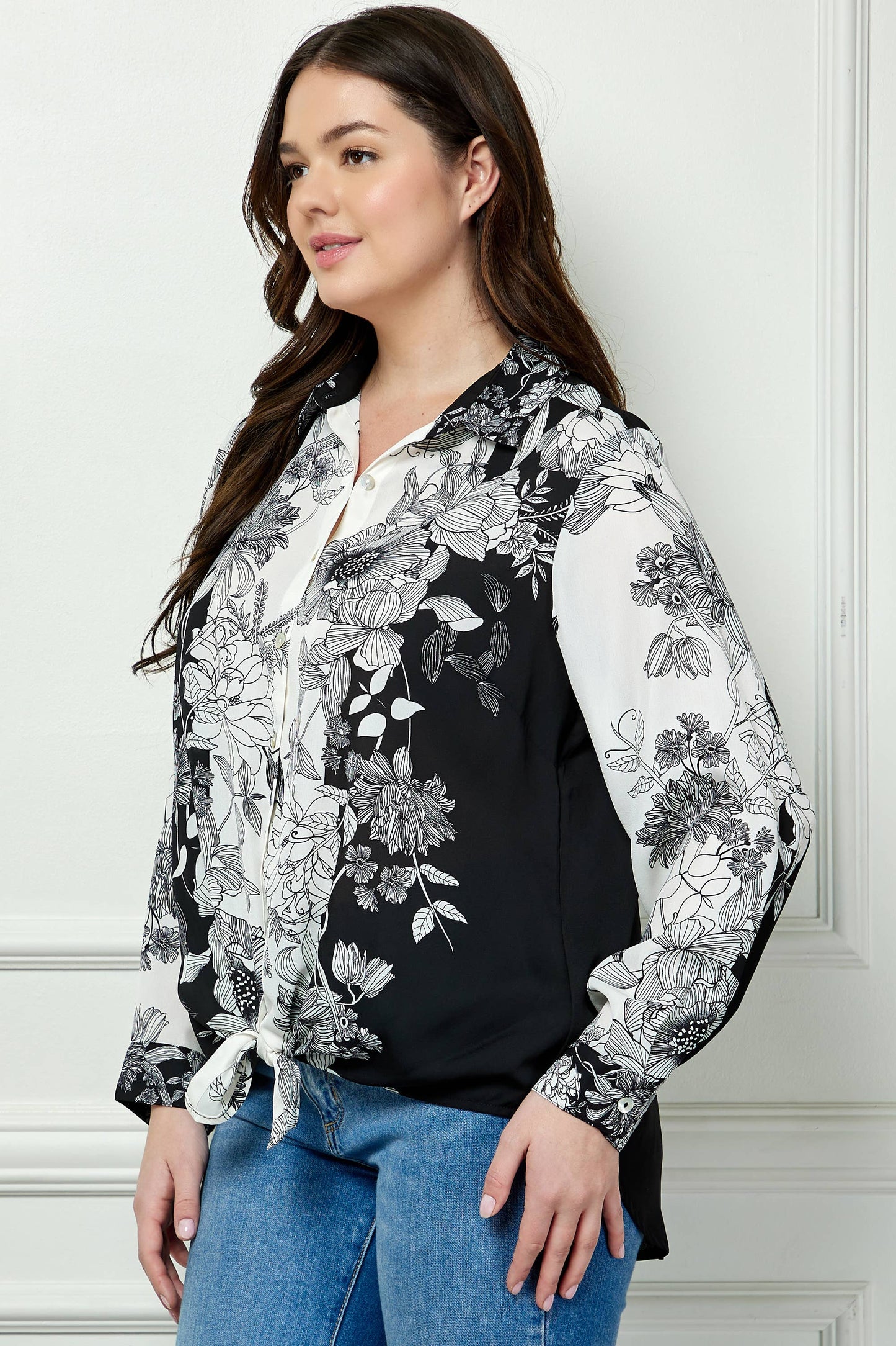PLUS SIZE LONG SLEEVE  COLLAR TIE  FRONT SHIRT