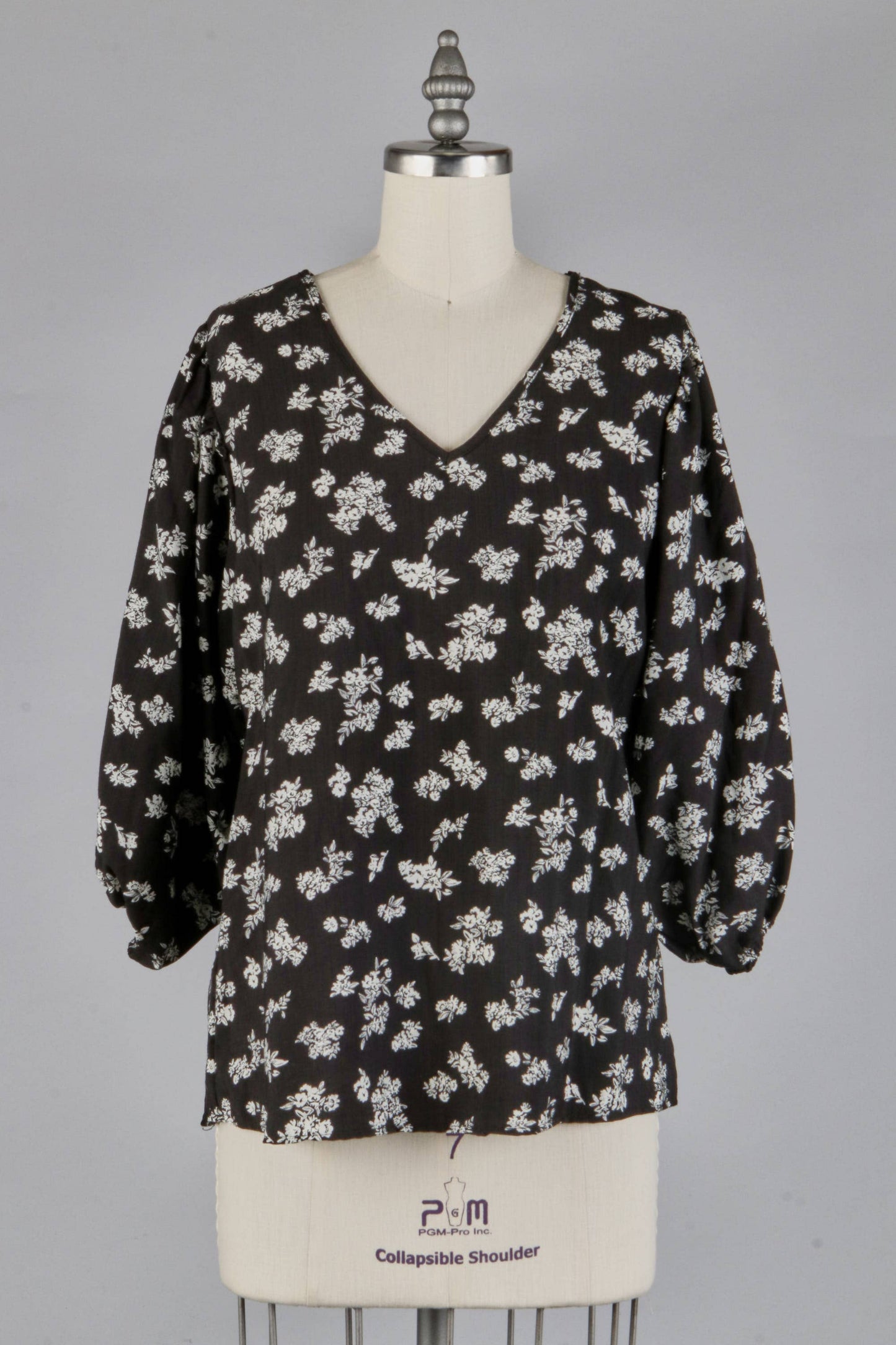 Woven floral top 7068-PLUS