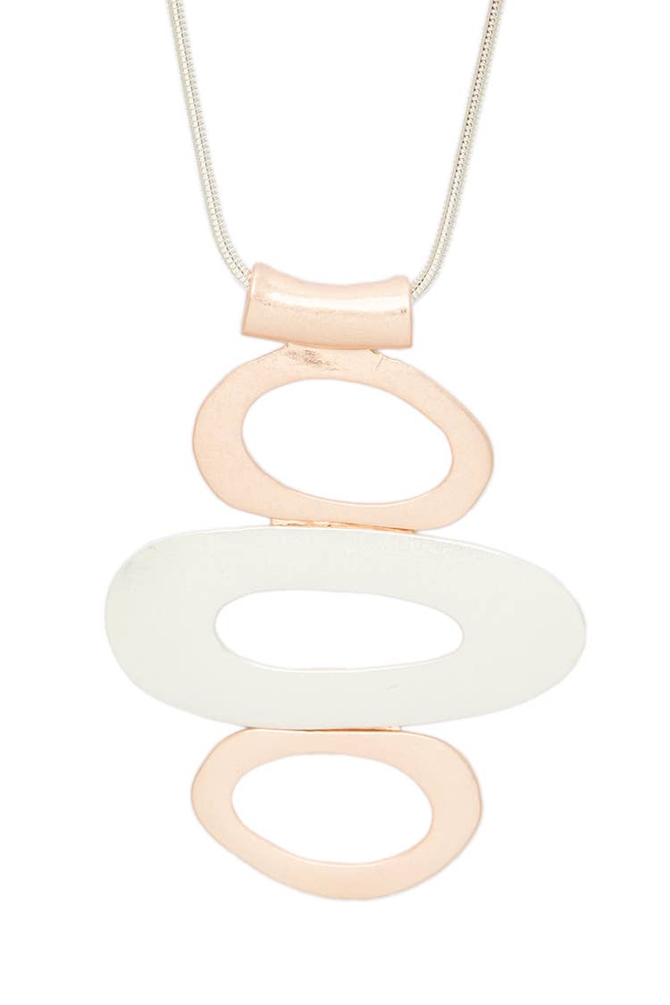 Blush Metal Organic Oval Pendant Necklace