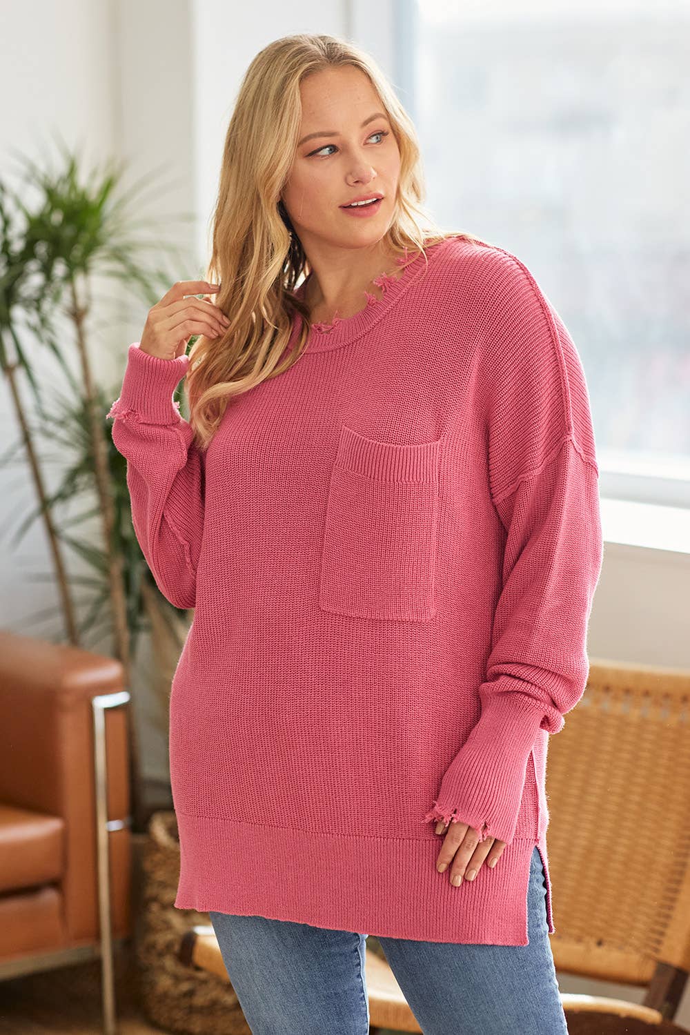 Plus Pullover Crew Neck Distressed Tunic Sweater-PSW4888