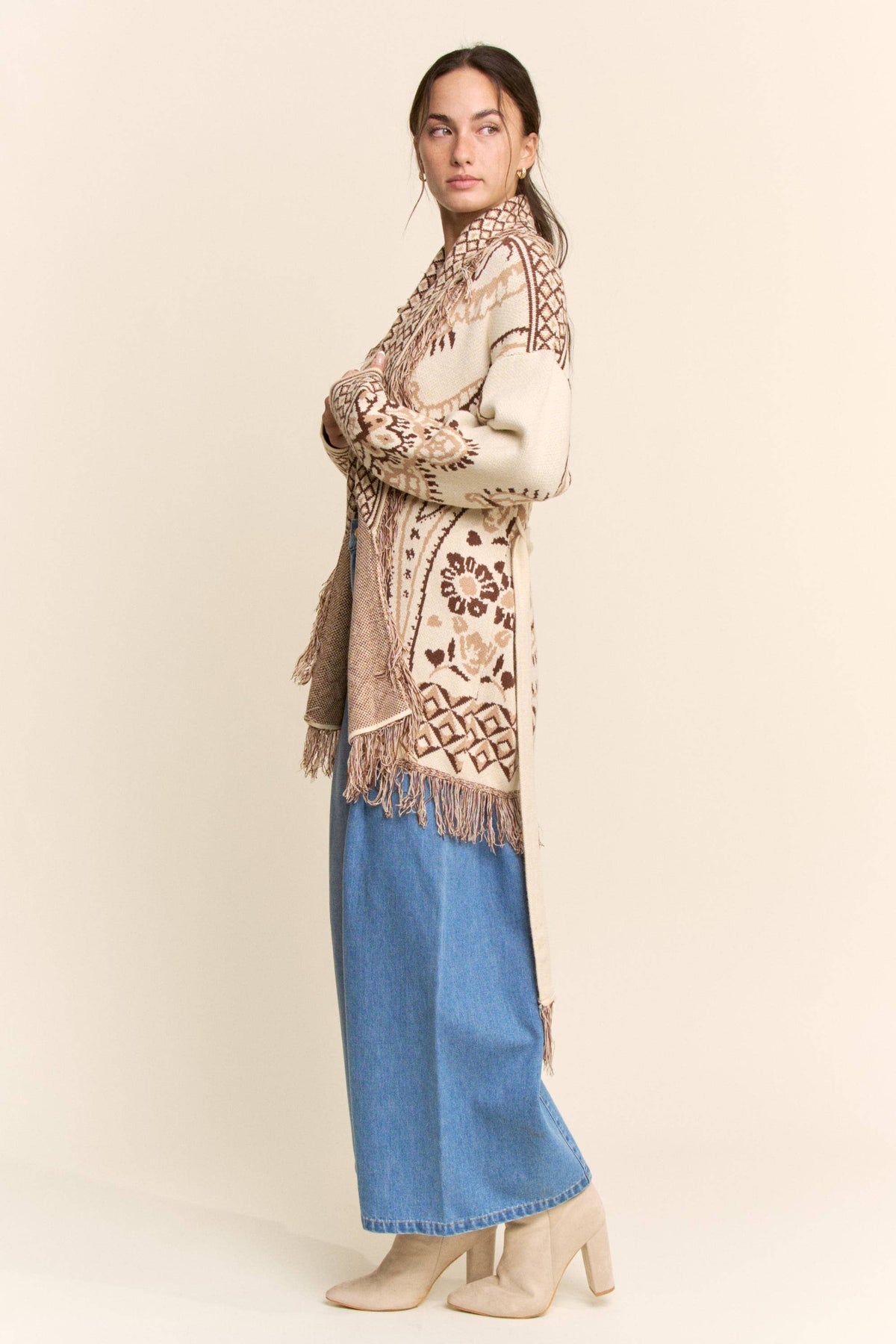 Plus - Fringe Trim Jacquard Belted Cardigan