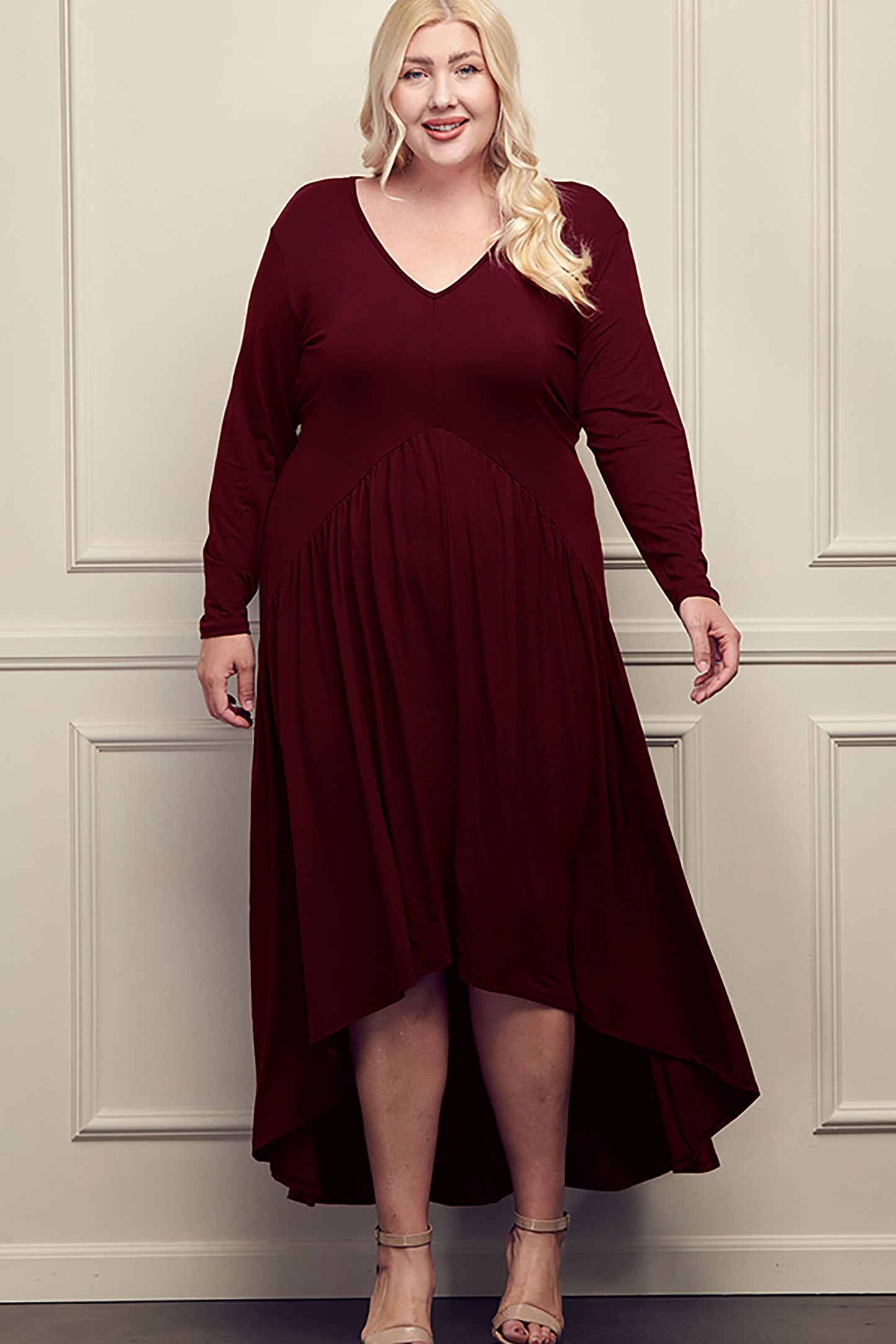 Plus Size V-Neck Long Sleeve Tail Holiday Dress