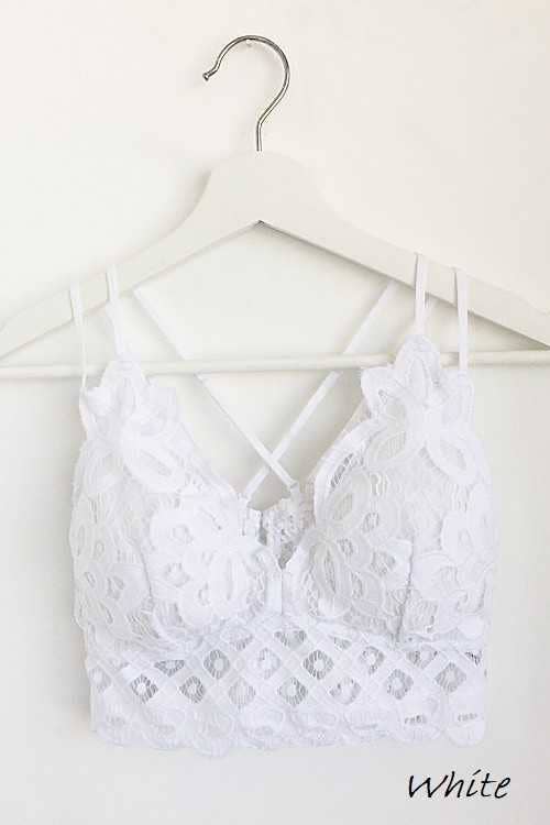 Plus Size Scalloped Lace Cami Bralette