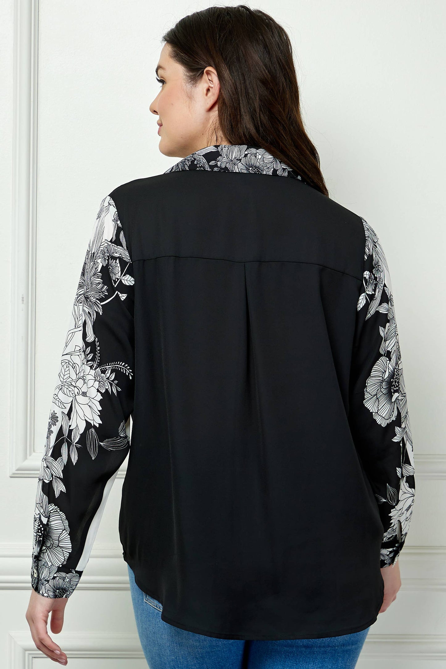 PLUS SIZE LONG SLEEVE  COLLAR TIE  FRONT SHIRT