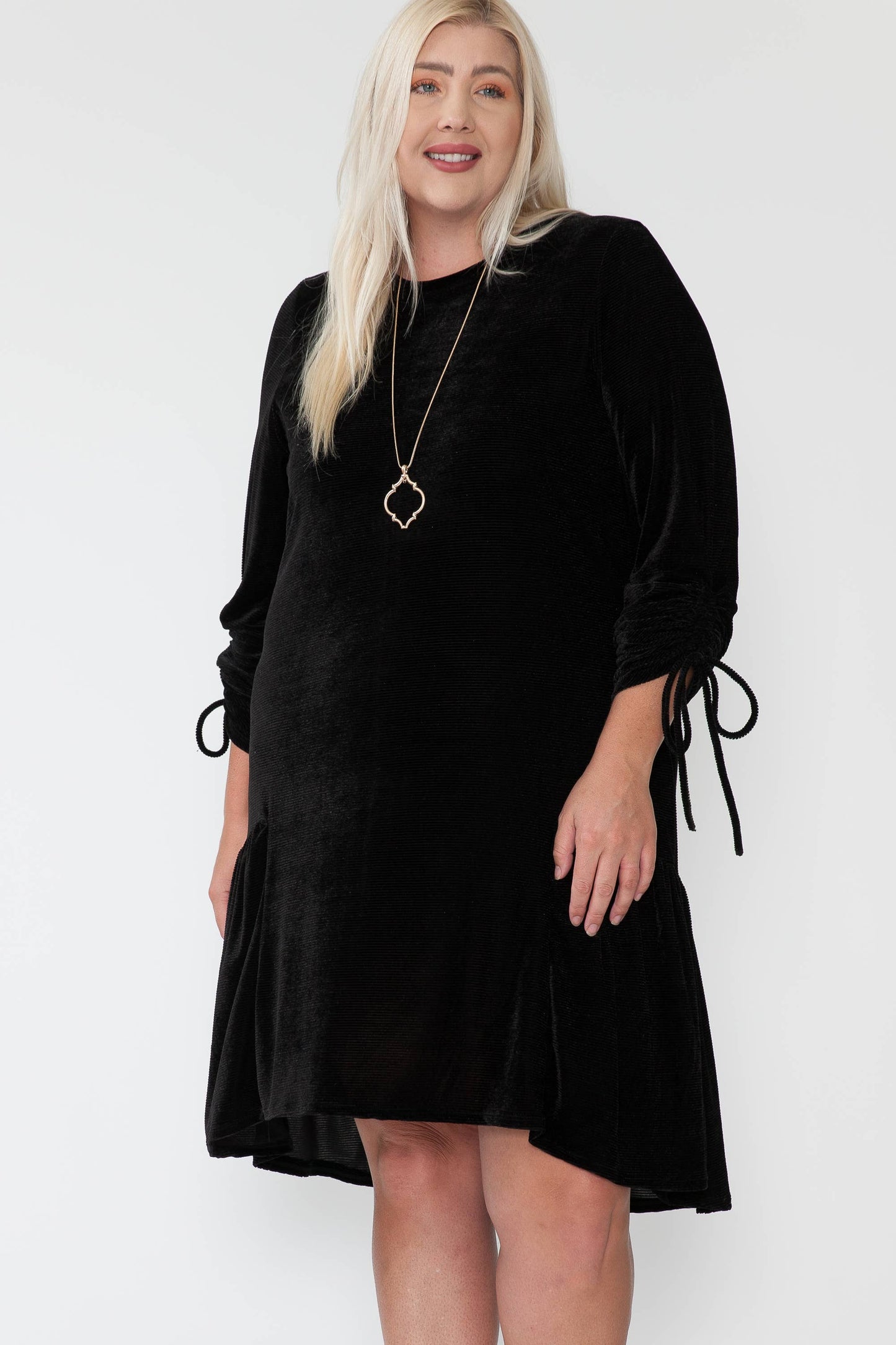 Plus Size Round Neck Sleeve Tied Velvet Knee Midi Dress