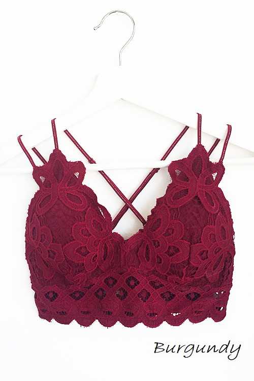 Plus Size Scalloped Lace Cami Bralette