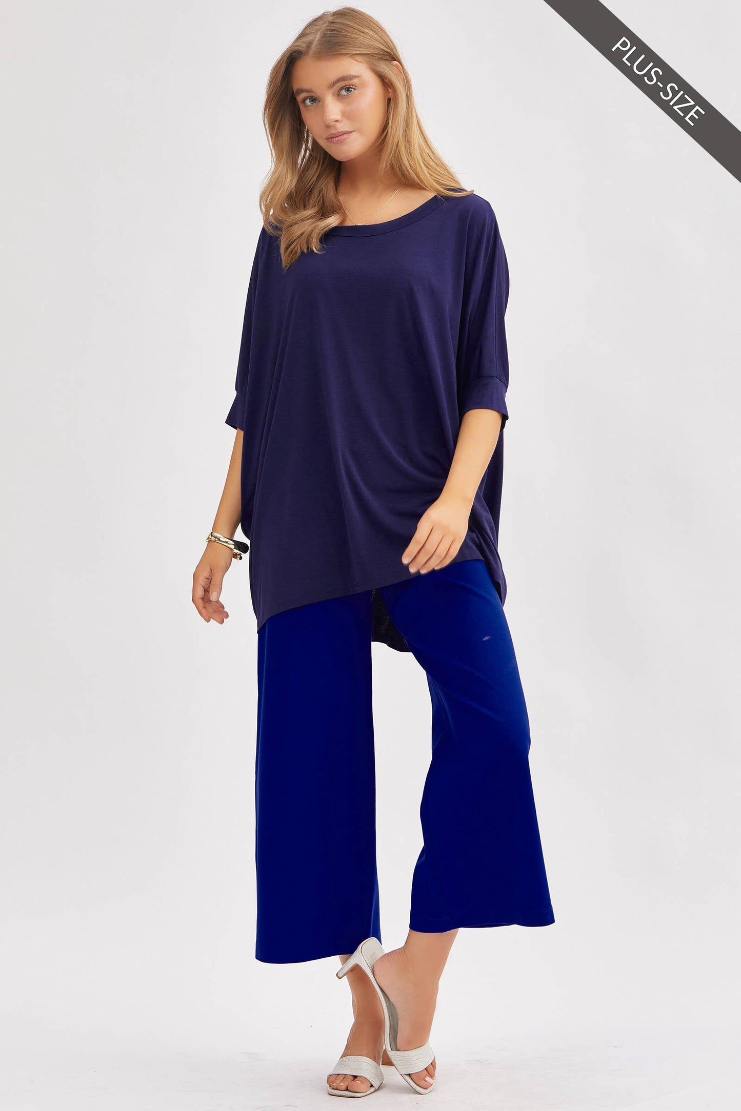 PLUS SIZE Relaxed Banded Dolman Sleeve Poncho-Like Tunic Top
