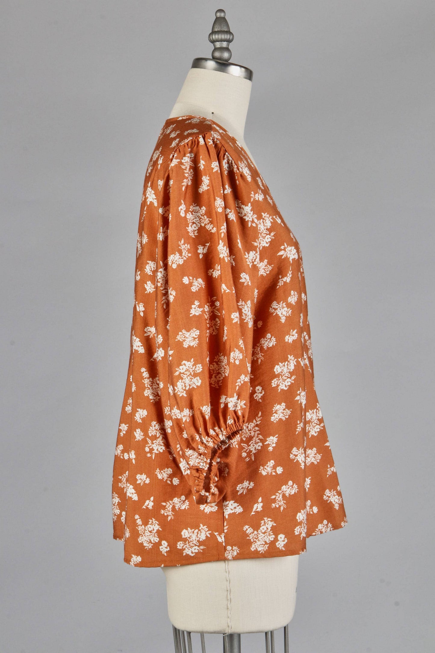 Woven floral top 7068-PLUS