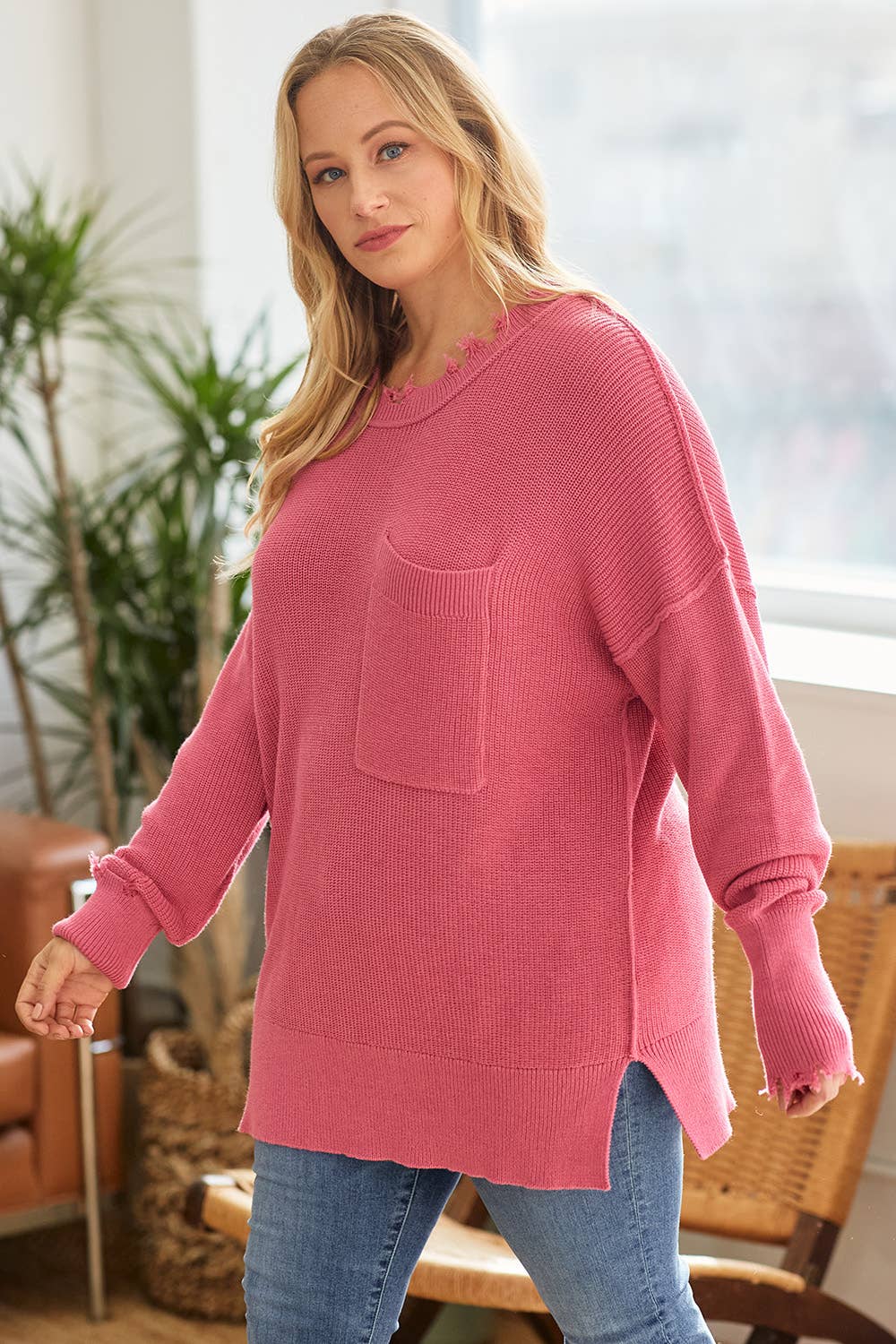 Plus Pullover Crew Neck Distressed Tunic Sweater-PSW4888